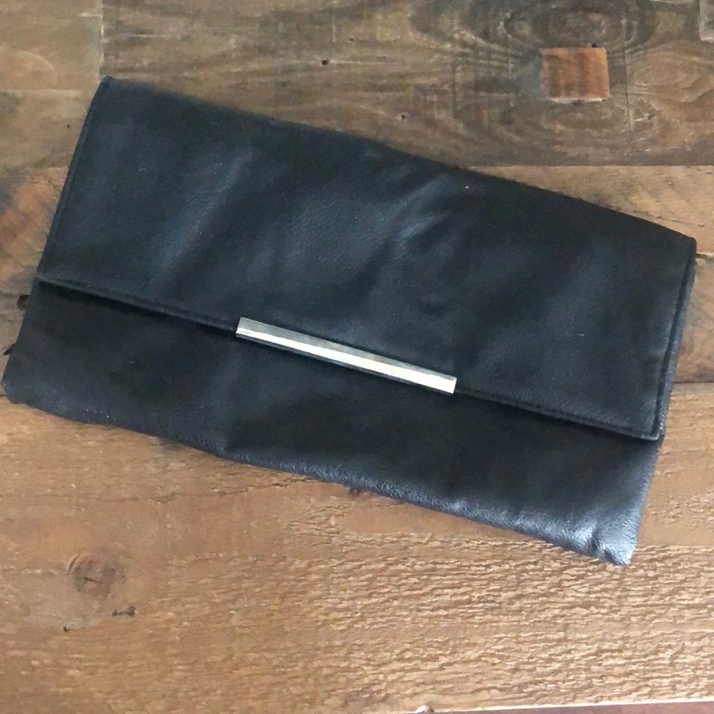 Black Clutch